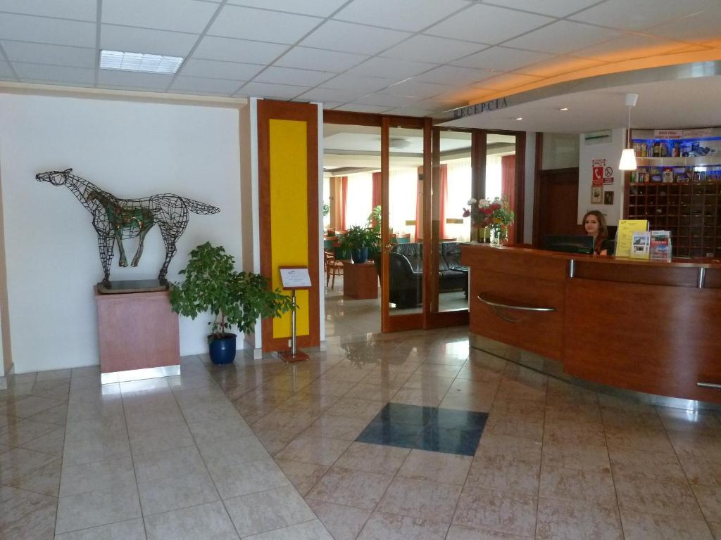 Hotel Jurki Dom Bratislava Extérieur photo