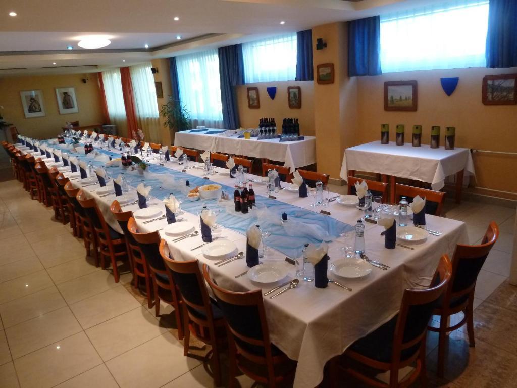 Hotel Jurki Dom Bratislava Extérieur photo
