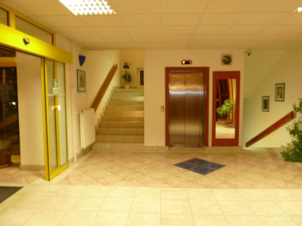 Hotel Jurki Dom Bratislava Extérieur photo
