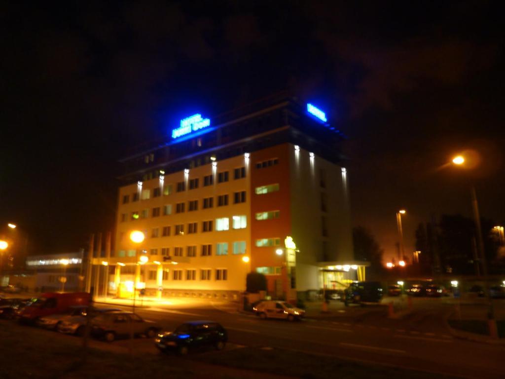 Hotel Jurki Dom Bratislava Extérieur photo